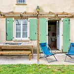 Hébergement de vacances Un Petit Coin De Paradis De 35 M² *