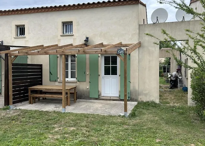 Un Petit Coin De Paradis De 35 M² 度假居